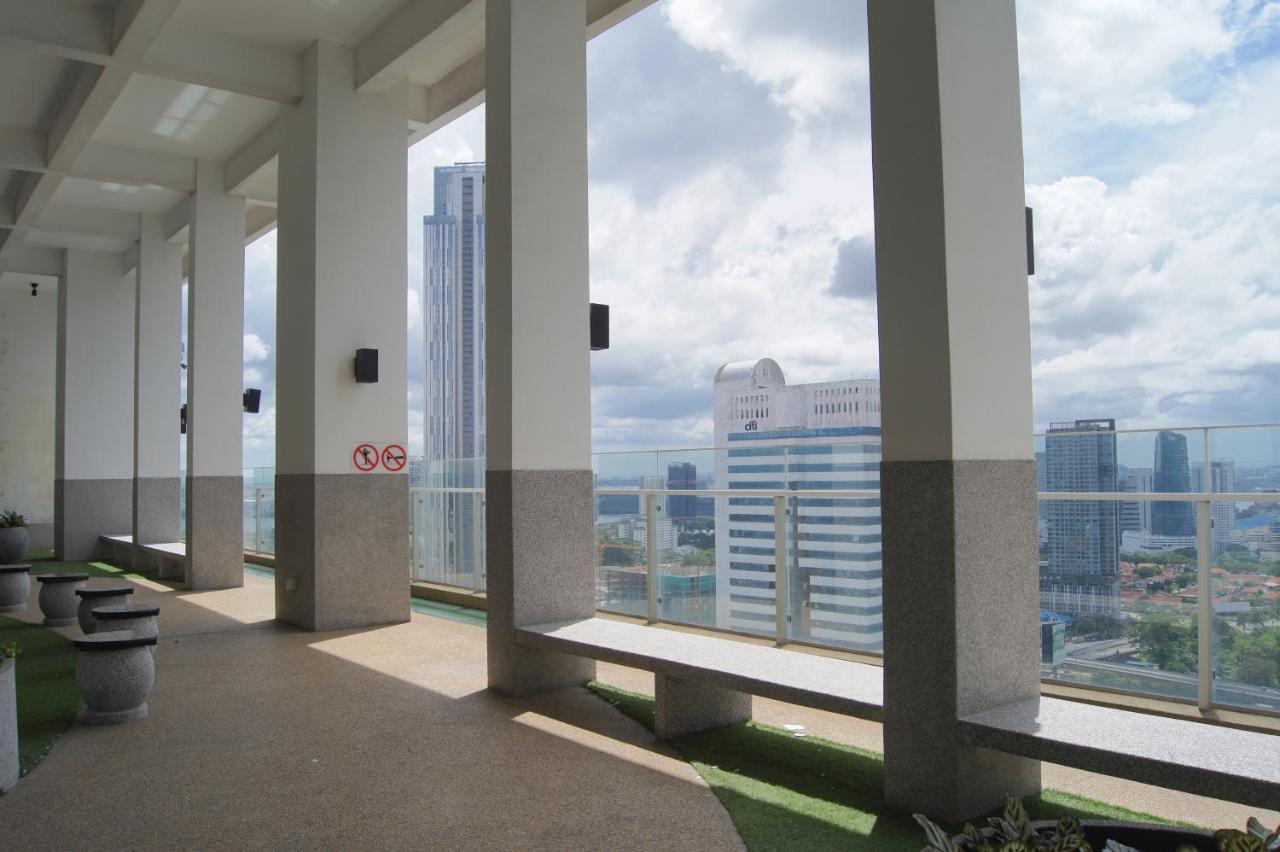 Twin Galaxy Suites By Iconic Bliss Johor Bahru Exterior foto